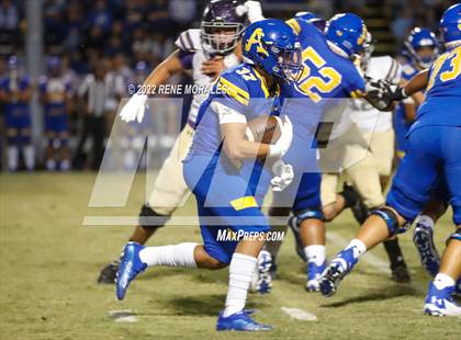 Thumbnail 1 in Valencia vs Bishop Amat photogallery.