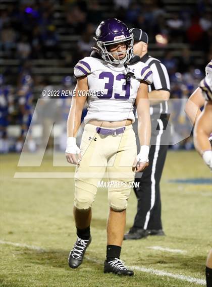 Thumbnail 2 in Valencia vs Bishop Amat photogallery.