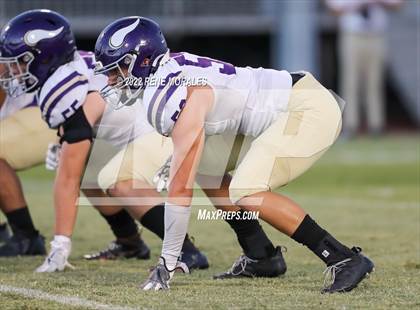 Thumbnail 1 in Valencia vs Bishop Amat photogallery.