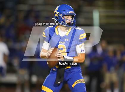 Thumbnail 2 in Valencia vs Bishop Amat photogallery.