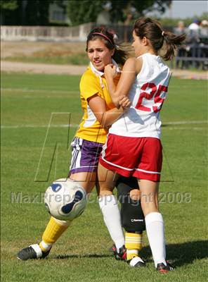 Thumbnail 1 in Escalon @ Modesto Christian photogallery.