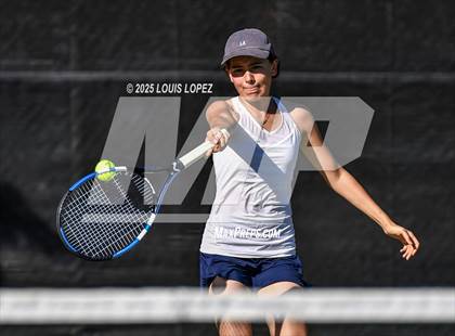 Thumbnail 2 in FR: Valencia @ Canyon photogallery.