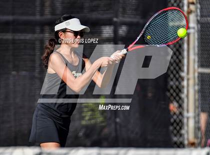 Thumbnail 3 in FR: Valencia @ Canyon photogallery.