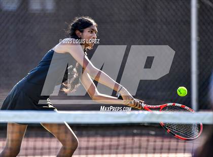 Thumbnail 3 in FR: Valencia @ Canyon photogallery.