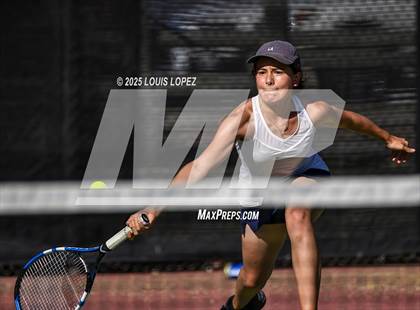 Thumbnail 3 in FR: Valencia @ Canyon photogallery.