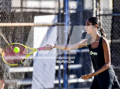 Thumbnail 3 in FR: Valencia @ Canyon photogallery.