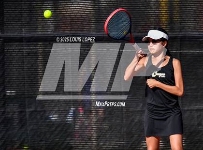 Thumbnail 2 in FR: Valencia @ Canyon photogallery.