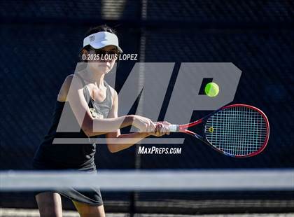 Thumbnail 2 in FR: Valencia @ Canyon photogallery.