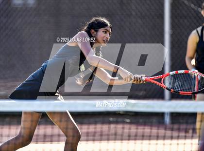 Thumbnail 1 in FR: Valencia @ Canyon photogallery.