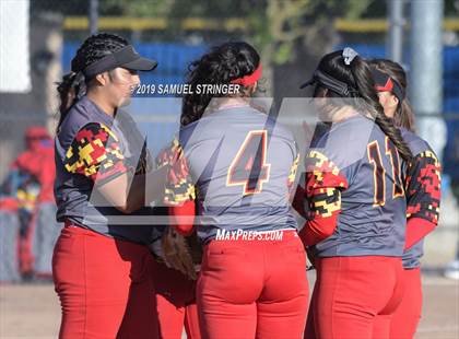 Thumbnail 3 in Oakdale vs. Vanden (CIF SJS D3 Quarterfinal Playoffs) photogallery.