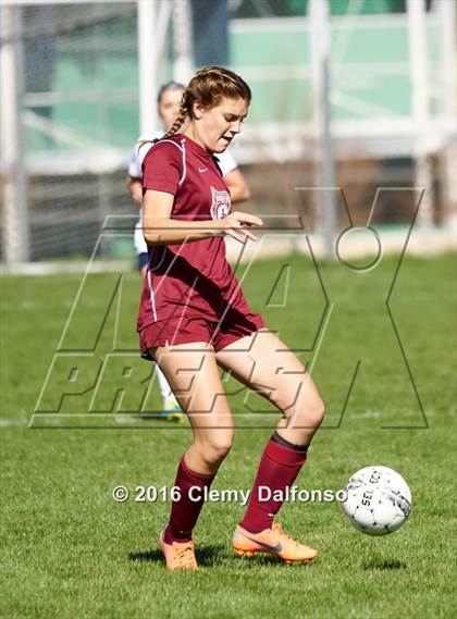 Thumbnail 3 in Chatfield @ Columbine photogallery.