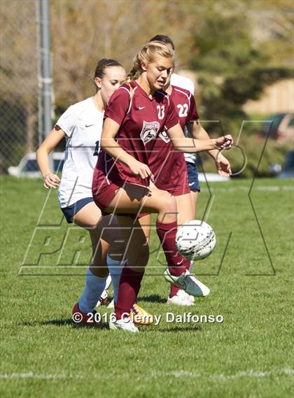 Thumbnail 2 in Chatfield @ Columbine photogallery.