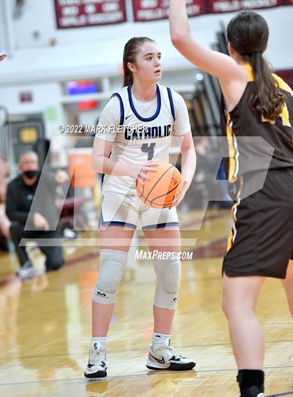 Thumbnail 3 in Wildwood Catholic vs Delran (South Jersey Invitational) photogallery.