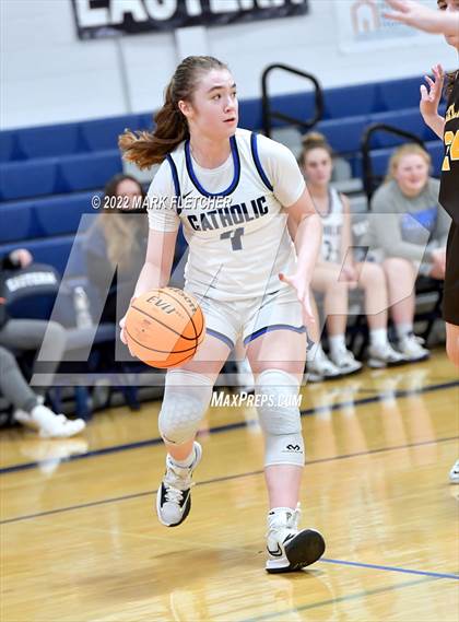 Thumbnail 3 in Wildwood Catholic vs Delran (South Jersey Invitational) photogallery.