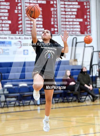 Thumbnail 1 in Wildwood Catholic vs Delran (South Jersey Invitational) photogallery.