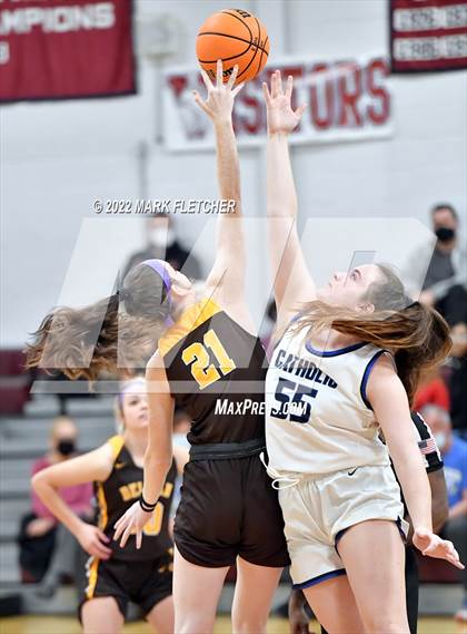 Thumbnail 2 in Wildwood Catholic vs Delran (South Jersey Invitational) photogallery.