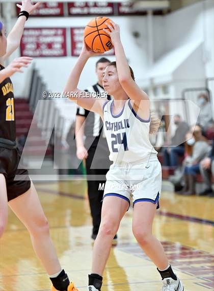 Thumbnail 1 in Wildwood Catholic vs Delran (South Jersey Invitational) photogallery.