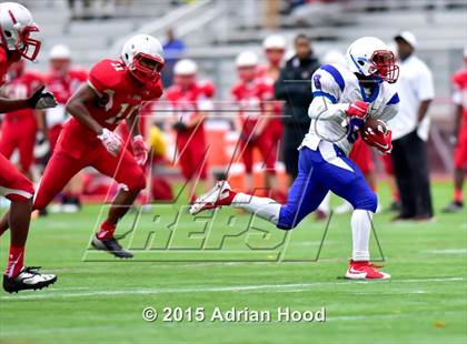 Thumbnail 2 in DeMatha @ St. John's photogallery.