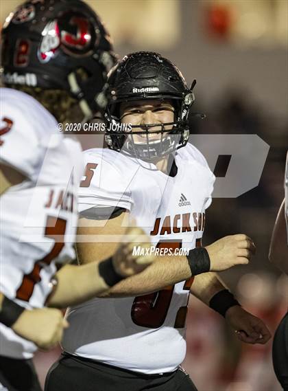 Thumbnail 2 in Jackson @ Chaminade (MSHSAA Class 5 Quarterfinal) photogallery.