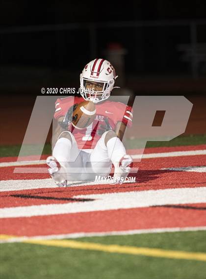 Thumbnail 2 in Jackson @ Chaminade (MSHSAA Class 5 Quarterfinal) photogallery.