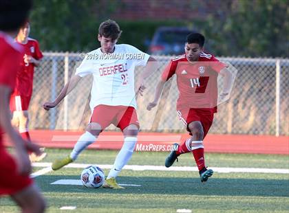Thumbnail 2 in Deerfield @ Mundelein (IHSA Regional Quarterfinal) photogallery.