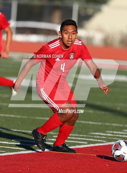 Thumbnail 1 in Deerfield @ Mundelein (IHSA Regional Quarterfinal) photogallery.