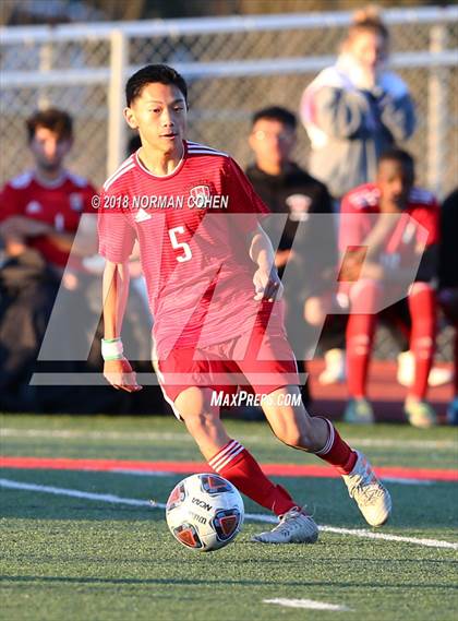 Thumbnail 2 in Deerfield @ Mundelein (IHSA Regional Quarterfinal) photogallery.