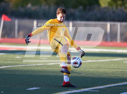 Thumbnail 2 in Deerfield @ Mundelein (IHSA Regional Quarterfinal) photogallery.