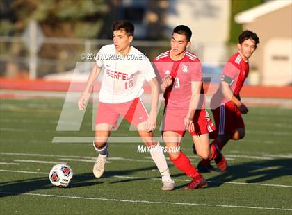 Thumbnail 2 in Deerfield @ Mundelein (IHSA Regional Quarterfinal) photogallery.