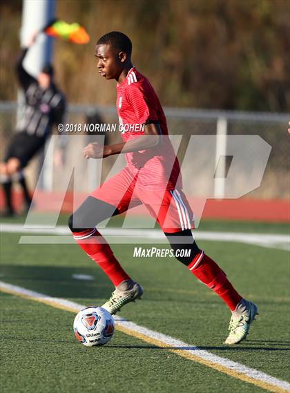 Thumbnail 3 in Deerfield @ Mundelein (IHSA Regional Quarterfinal) photogallery.