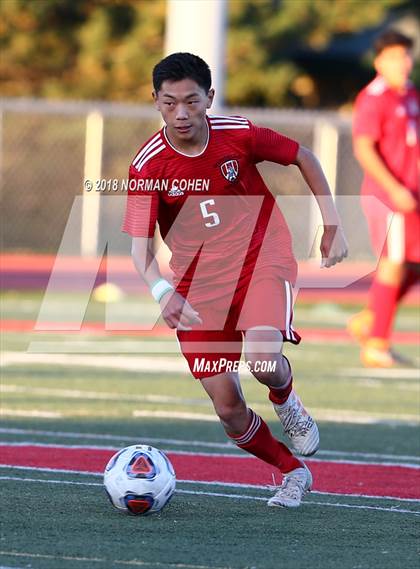 Thumbnail 3 in Deerfield @ Mundelein (IHSA Regional Quarterfinal) photogallery.