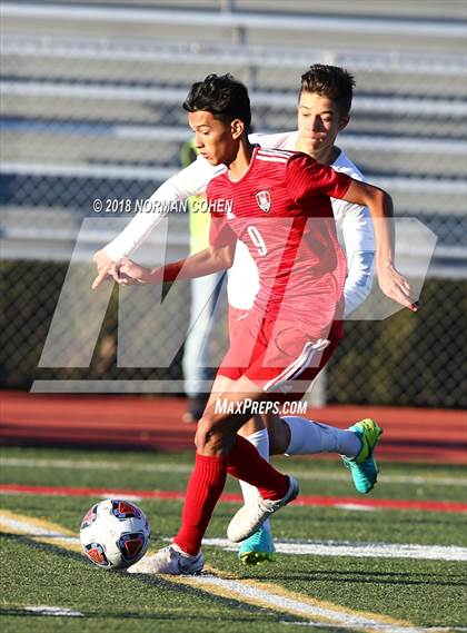 Thumbnail 3 in Deerfield @ Mundelein (IHSA Regional Quarterfinal) photogallery.