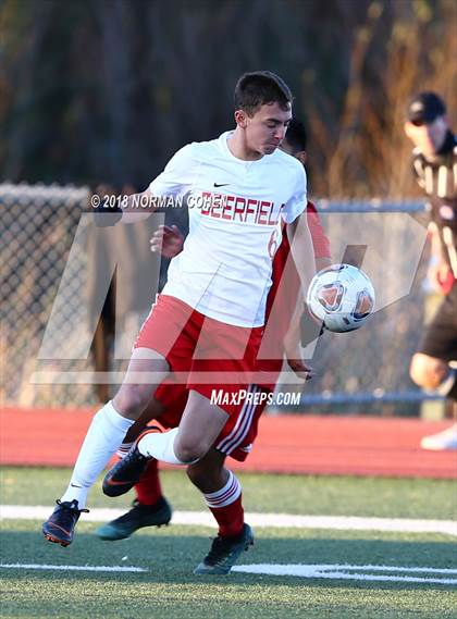 Thumbnail 2 in Deerfield @ Mundelein (IHSA Regional Quarterfinal) photogallery.