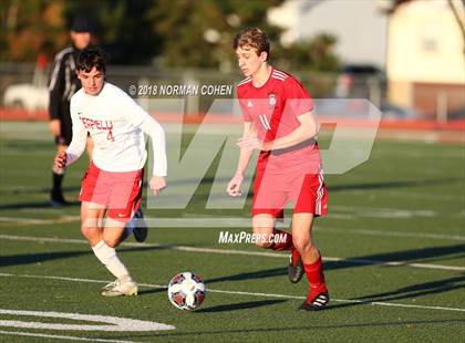 Thumbnail 2 in Deerfield @ Mundelein (IHSA Regional Quarterfinal) photogallery.