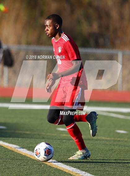 Thumbnail 2 in Deerfield @ Mundelein (IHSA Regional Quarterfinal) photogallery.