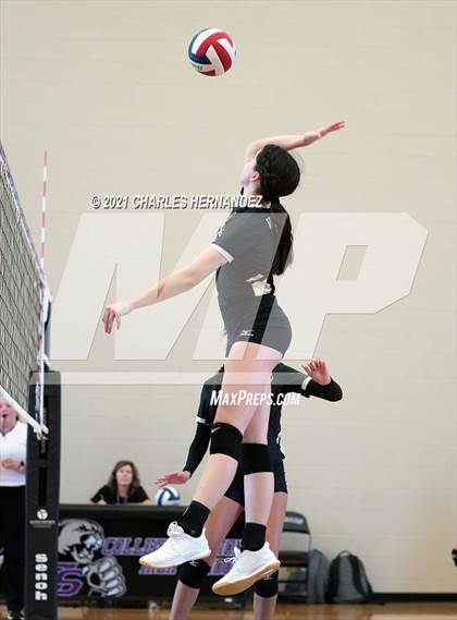 Thumbnail 3 in FR: Jordan @ College Station (A Teams) photogallery.