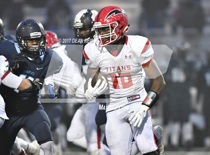 Thumbnail 2 in Glenwood @ Hillcrest (IHSA 5A 2nd Round Playoff) photogallery.