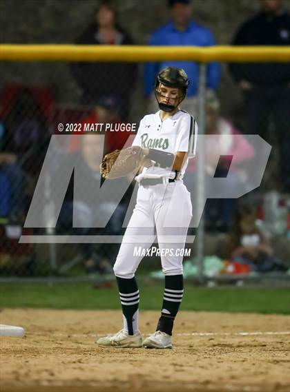 Thumbnail 2 in Bakersfield Christian @ Garces Memorial photogallery.