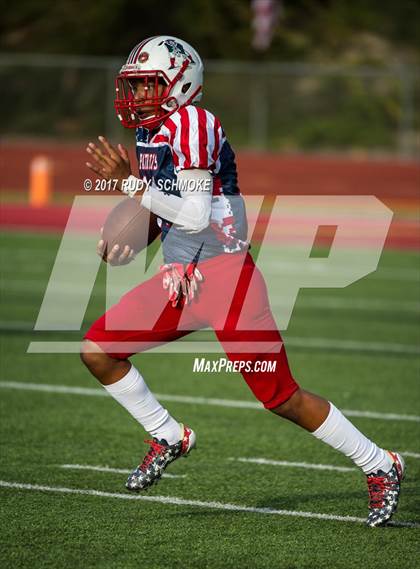 Thumbnail 2 in Boron vs. Christian (Honor Bowl) photogallery.