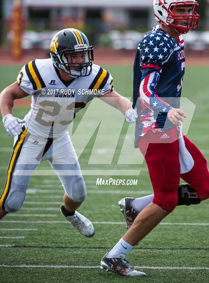 Thumbnail 3 in Boron vs. Christian (Honor Bowl) photogallery.