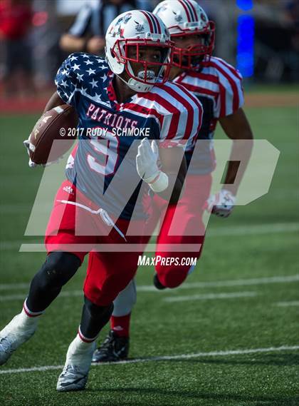 Thumbnail 1 in Boron vs. Christian (Honor Bowl) photogallery.