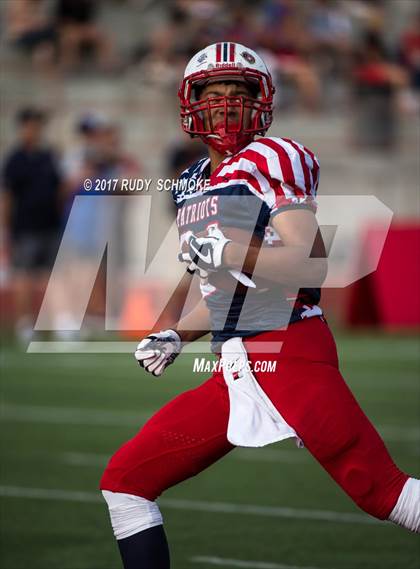 Thumbnail 3 in Boron vs. Christian (Honor Bowl) photogallery.
