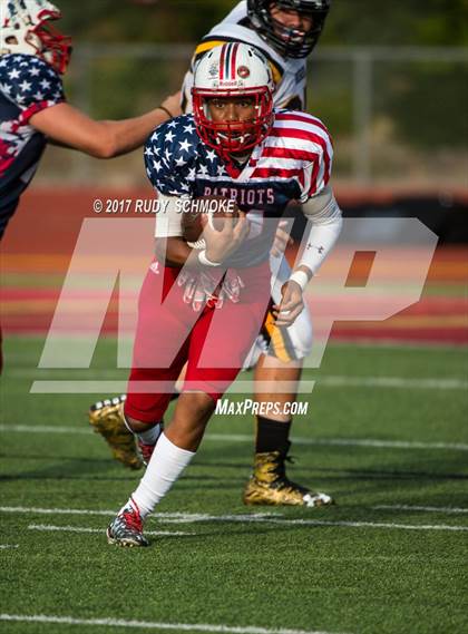 Thumbnail 1 in Boron vs. Christian (Honor Bowl) photogallery.