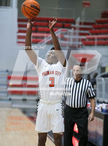 Thumbnail 2 in Putnam City vs Carl Albert photogallery.