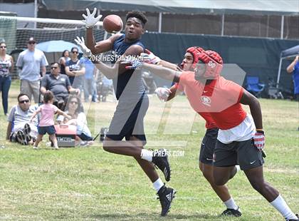 Thumbnail 2 in Mater Dei vs.St. Paul (Battle at the Beach 7x7) photogallery.