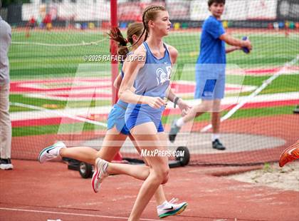 Thumbnail 2 in Eagle No Tax Relays (3200M) photogallery.