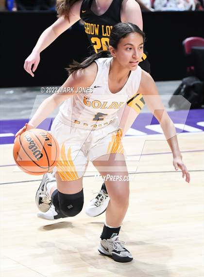 Thumbnail 2 in Show Low vs. Bourgade Catholic (AIA 3A Quarterfinal) photogallery.