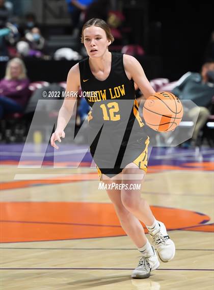 Thumbnail 2 in Show Low vs. Bourgade Catholic (AIA 3A Quarterfinal) photogallery.