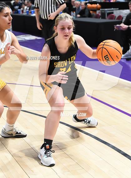 Thumbnail 3 in Show Low vs. Bourgade Catholic (AIA 3A Quarterfinal) photogallery.