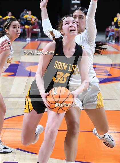 Thumbnail 2 in Show Low vs. Bourgade Catholic (AIA 3A Quarterfinal) photogallery.